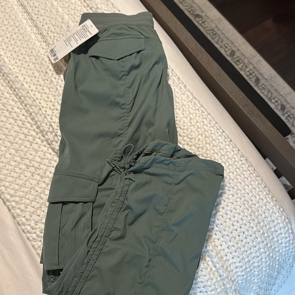 lululemon athletica Pants - NWT Lululemon Dance Studio Relaxed fit mid rise cargo